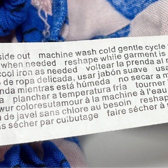 ELOQUII Women’s Plus DON’T STOP BELEAFIN’ Pink Blue Floral Smocked Neck Top 18 - Picture 9 of 10